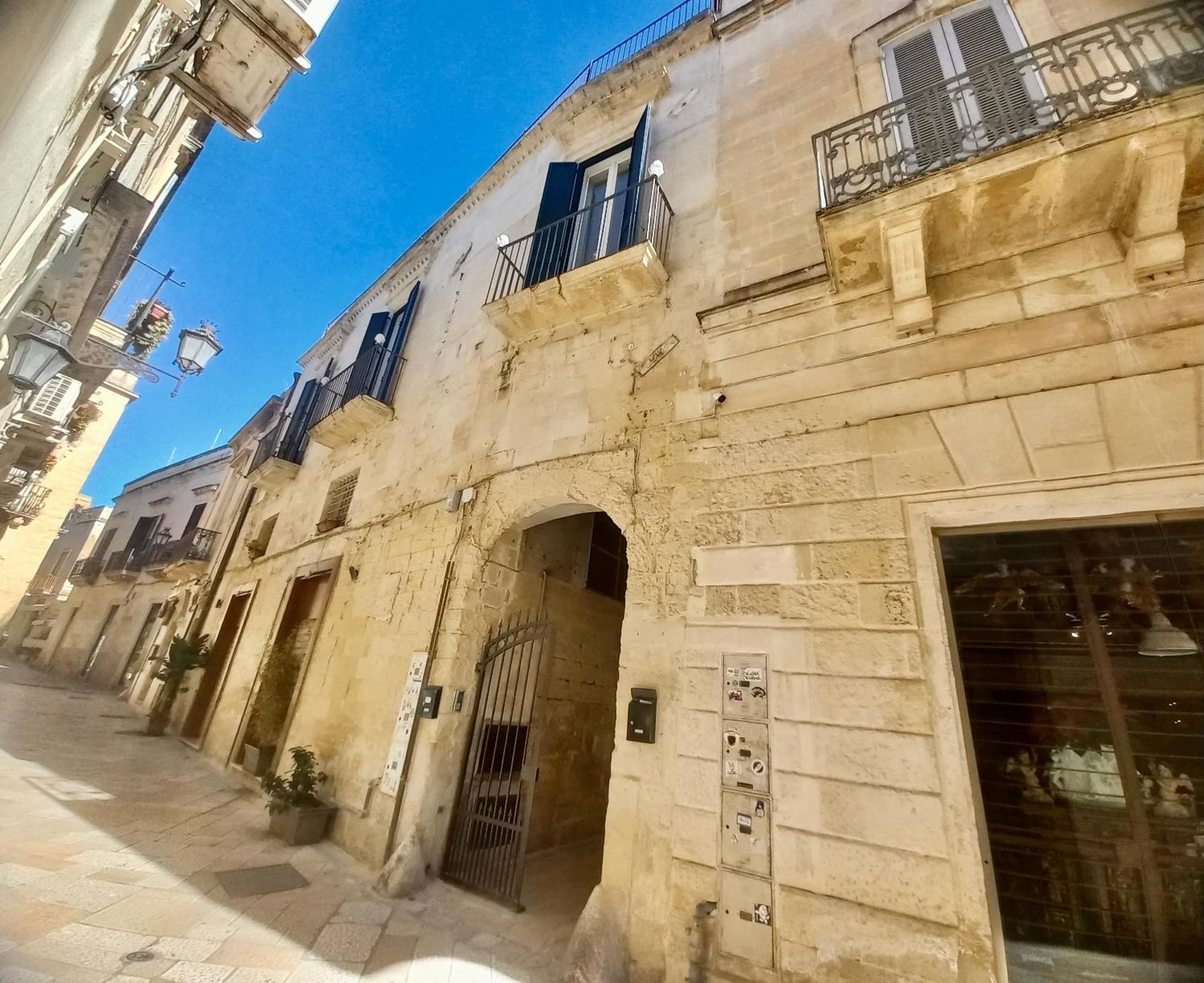 Li Frati Suite Lecce Dış mekan fotoğraf